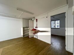 Toa Payoh Central (D12), Shop House #566869571